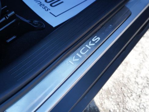 Used 2020 Nissan Kicks SR w/ SR Premium Package image 67