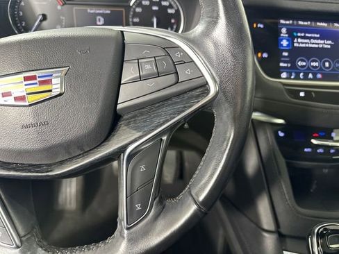 Used 2023 Cadillac XT5 Premium Luxury image 16