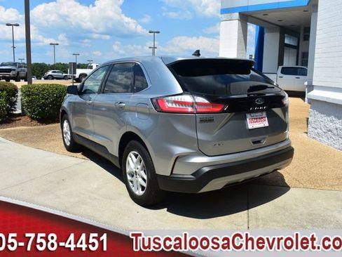 Used 2024 Ford Edge SEL AWD/4WD image 8