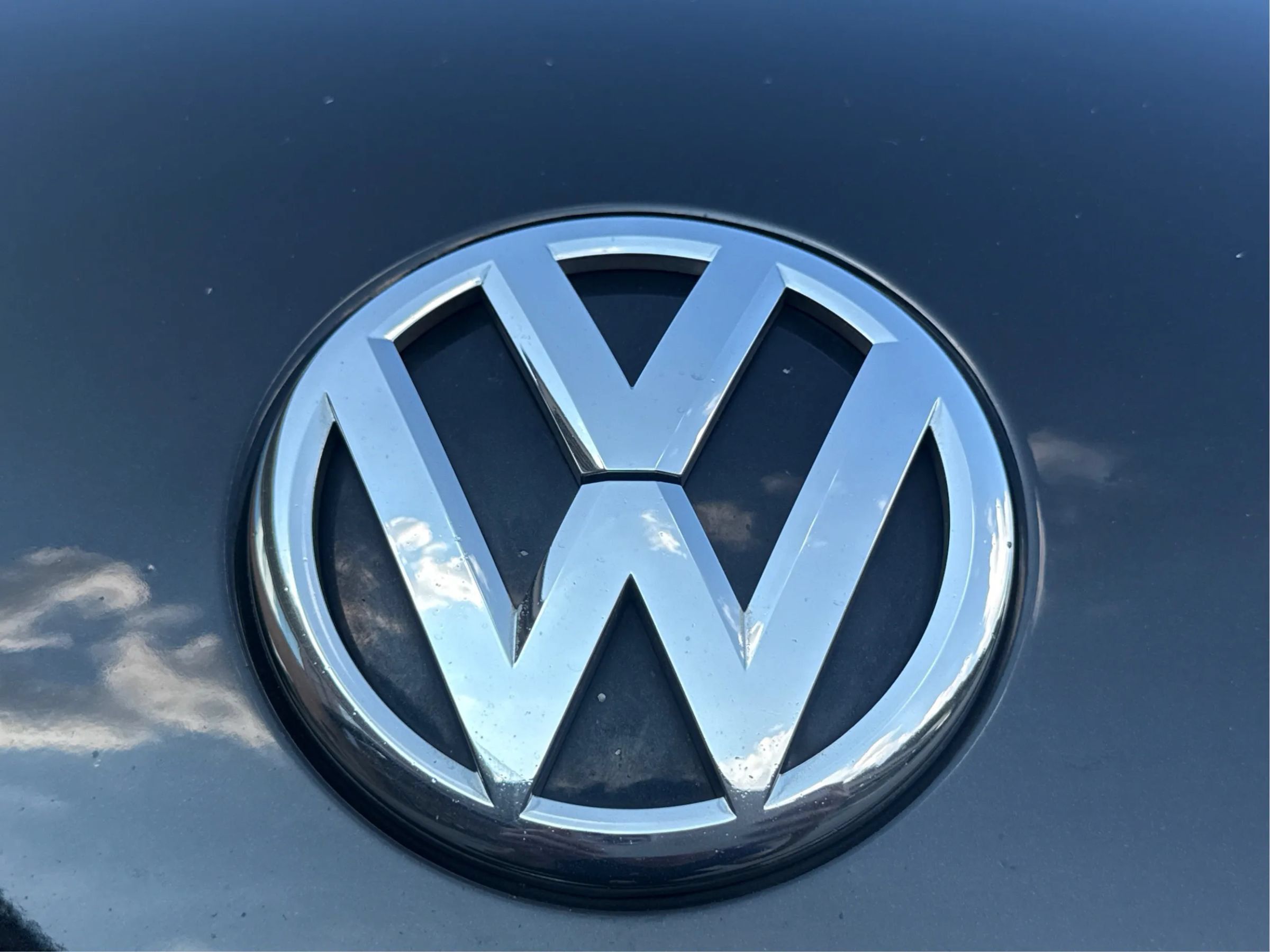 Used 2019 Volkswagen Beetle 2.0T Final Edition SEL FWD image 54