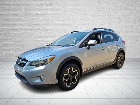 Used 2014 Subaru Crosstrek 2.0i Limited AWD/4WD image 3