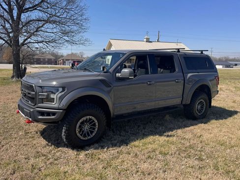 Used 2020 Ford F150 Raptor w/ Equipment Group 802A Luxury image 7