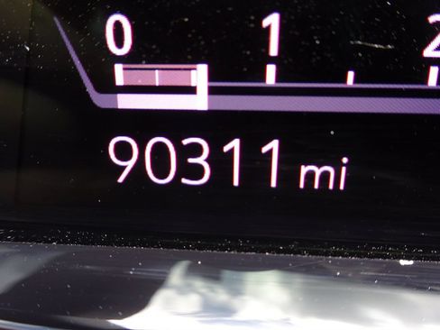 Used 2021 Cadillac Escalade Sport w/ Driver Assist Tech Package AWD/4WD image 22