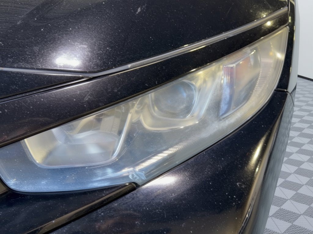 Used 2018 Honda Civic EX image 12