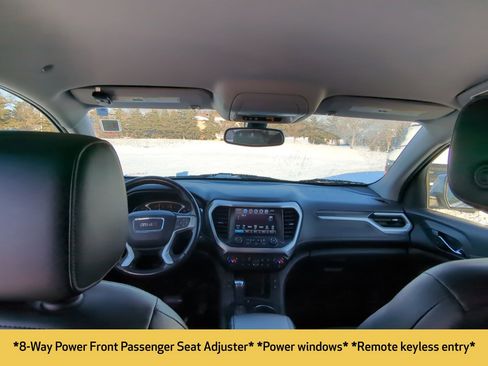 Used 2019 GMC Acadia SLT image 15