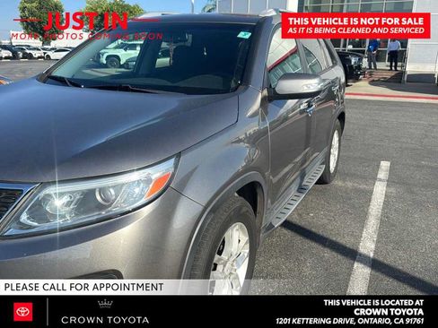 Used 2015 Kia Sorento LX FWD image 1