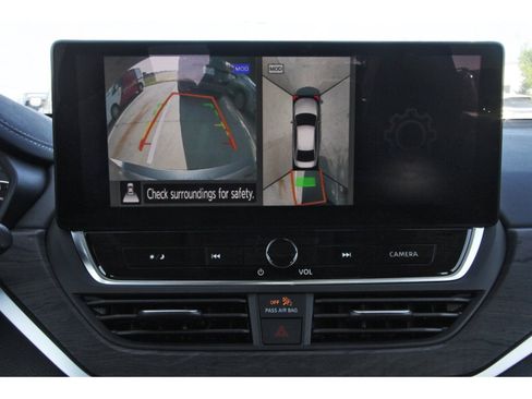 Certified 2025 Nissan Altima 2.5 SL AWD/4WD image 26
