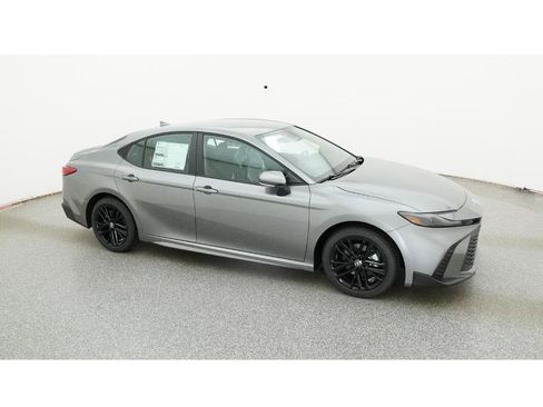 New 2026 Toyota Camry SE FWD image 12