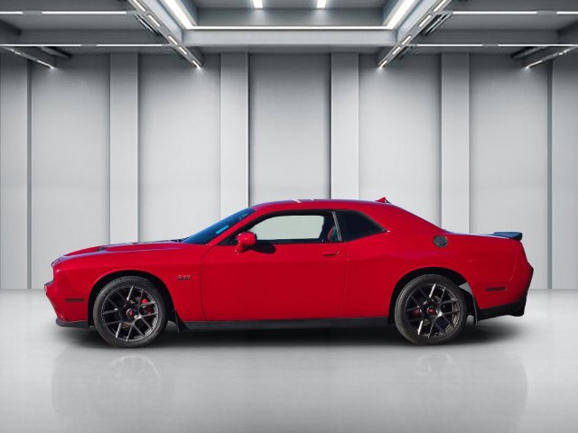 Used 2016 Dodge Challenger R/T w/ Sound Group RWD image 7