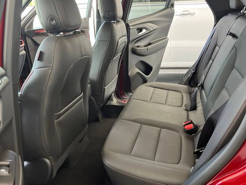 Used 2025 Chevrolet TrailBlazer RS w/ Driver Confidence Package FWD image 21