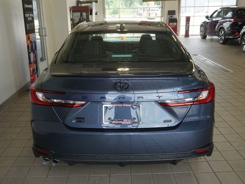 New 2026 Toyota Camry SE FWD image 17