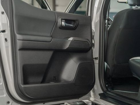 Used 2023 Toyota Tacoma TRD Sport w/ Black Out Package (TMS) image 39