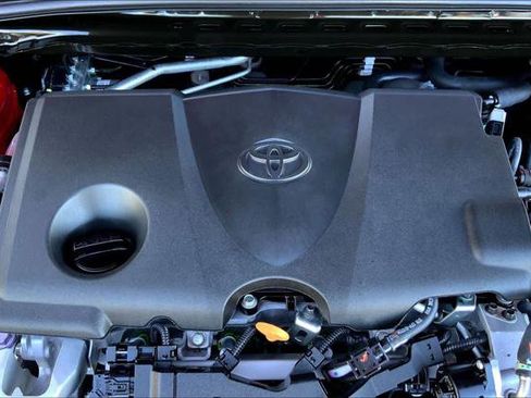 Certified 2023 Toyota Camry LE image 31