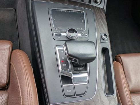 Used 2018 Audi Q5 Prestige w/ Prestige Package image 13