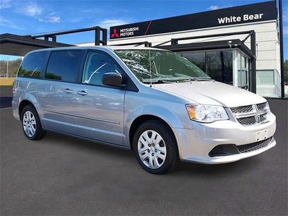 Used 2017 Dodge Grand Caravan SE w/ Power Window Group