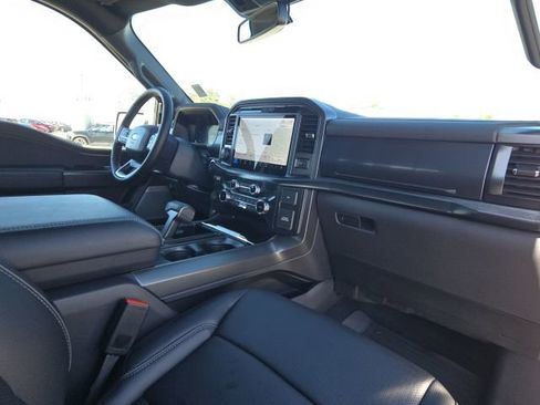 Used 2025 Ford F150 Lariat w/ Equipment Group 501A Mid image 21