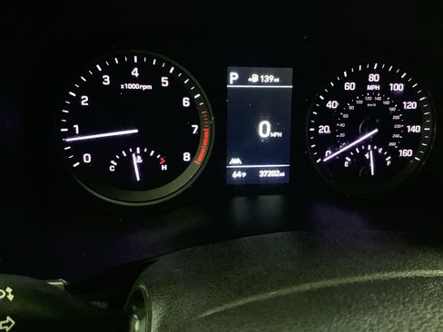 Used 2019 Hyundai Tucson Ultimate w/ Cargo Package AWD/4WD image 16