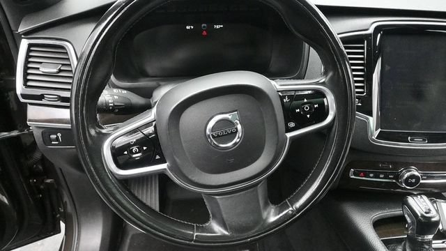 Used 2018 Volvo XC90 T6 Momentum w/ Convenience Package AWD/4WD image 15