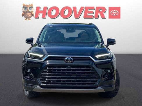 Used 2026 Toyota Grand Highlander AWD image 6