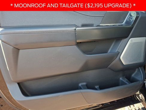 Used 2023 Ford F150 Raptor w/ Raptor 37 Performance Package image 12