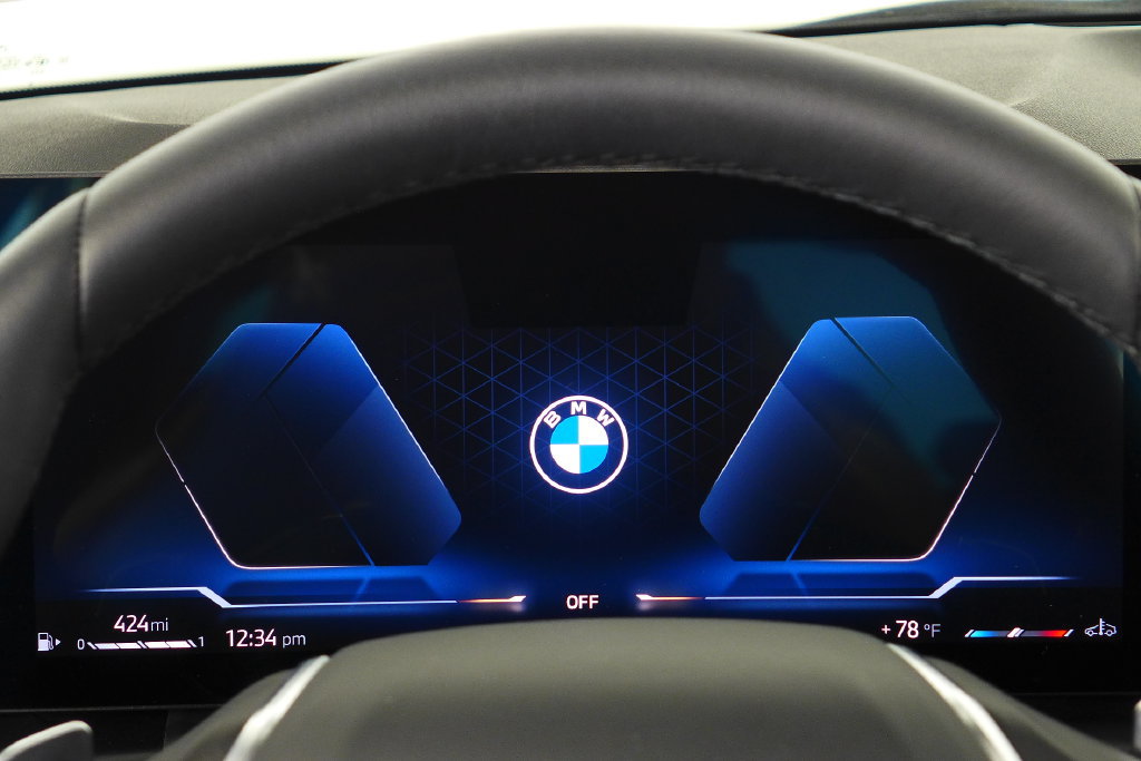Certified 2024 BMW 330i Sedan w/ Convenience Package RWD image 28