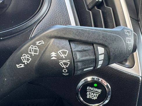 Used 2024 Ford Edge SEL AWD/4WD image 18
