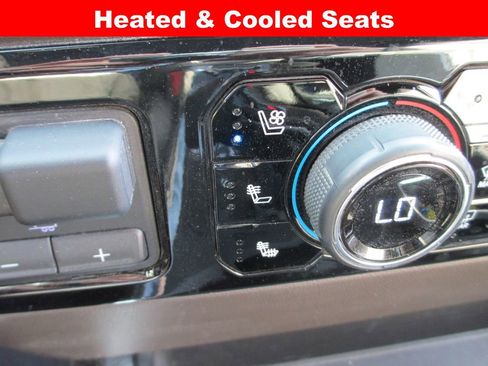 Used 2023 Chevrolet Silverado 1500 LTZ image 18