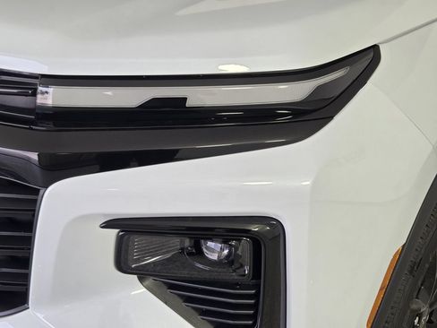 New 2026 Chevrolet Traverse LT w/ Midnight/Sport Edition FWD image 11