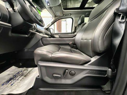 Used 2025 Ford Expedition Max Active image 14