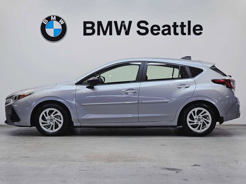 Used 2025 Subaru Impreza 2.0i image 3