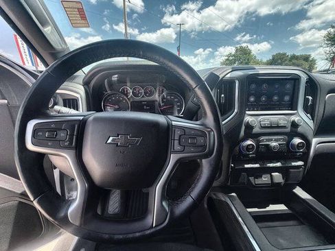 Used 2021 Chevrolet Silverado 1500 RST w/ Z71 Off-Road Package AWD/4WD image 11