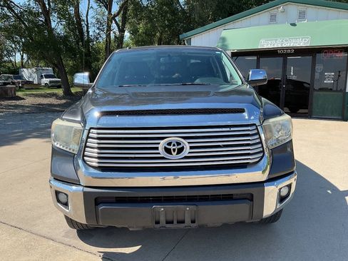 Used 2014 Toyota Tundra Limited w/ Limited Premium Package AWD/4WD image 4