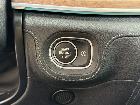 Used 2020 Mercedes-Benz GLE 350 4MATIC image 26