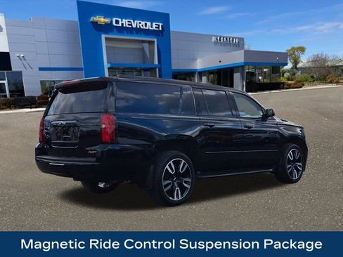 Used 2020 Chevrolet Suburban Premier image 9