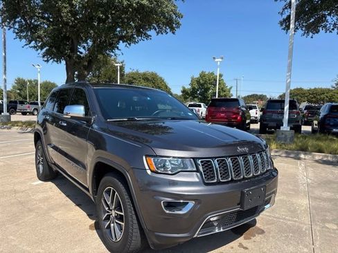 Used 2018 Jeep Grand Cherokee Limited RWD image 1