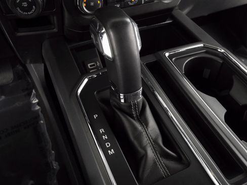 Used 2020 Ford F150 XLT w/ Equipment Group 302A Luxury image 31