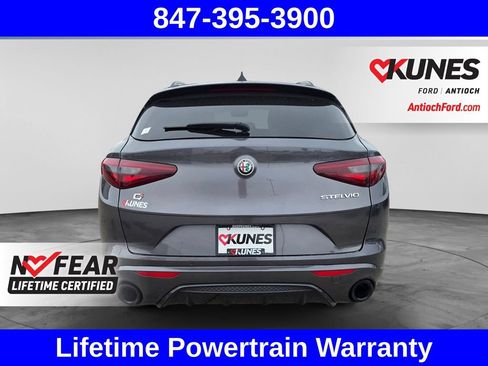 Used 2023 Alfa Romeo Stelvio Veloce AWD/4WD image 9
