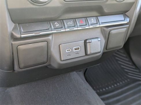 Used 2021 Chevrolet Silverado 1500 Custom Trail Boss image 27