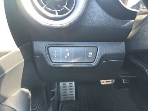 Used 2024 Kia Forte GT-Line image 22