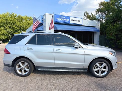 Used 2018 Mercedes-Benz GLE 350 4MATIC w/ Premium 1 Package image 4