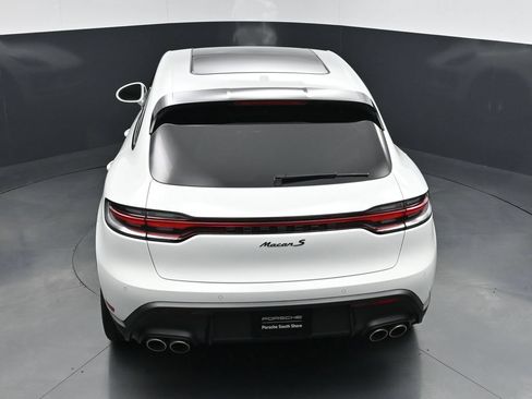 New 2026 Porsche Macan S AWD/4WD image 18
