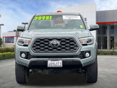 Used 2023 Toyota Tacoma TRD Off-Road image 11