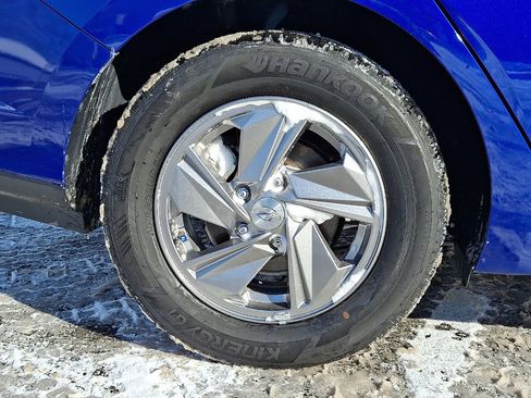 Certified 2025 Hyundai Elantra SE image 26