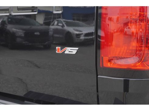 Used 2021 Chevrolet Colorado Z71 w/ Safety Package image 27