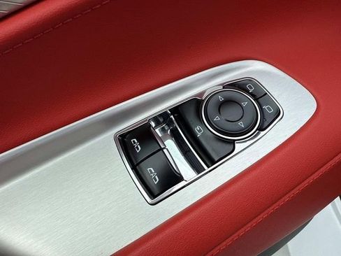 Used 2024 Chevrolet Corvette Stingray Preferred Cpe w/ Z51 Performance Package image 19