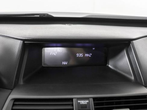 Used 2010 Honda Crosstour EX-L image 27