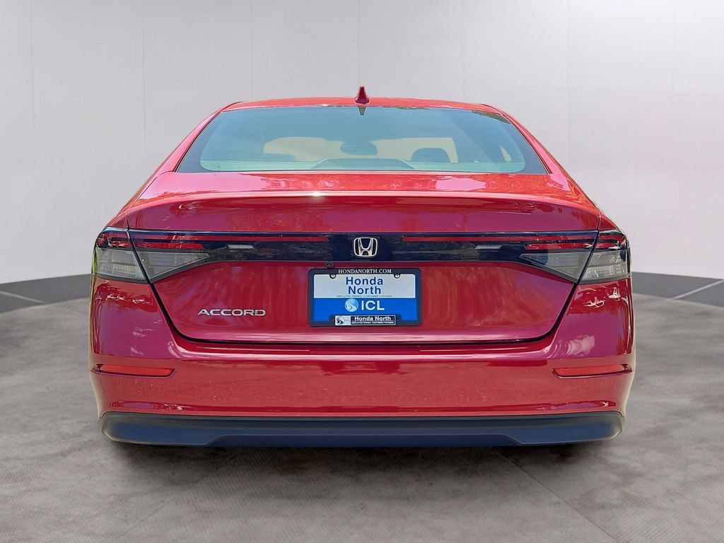 Certified 2023 Honda Accord LX image 5