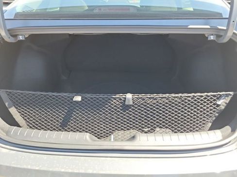 New 2026 Hyundai Elantra Hybrid FWD image 24