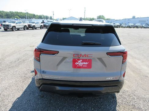 New 2026 GMC Terrain AT4 AWD/4WD image 5