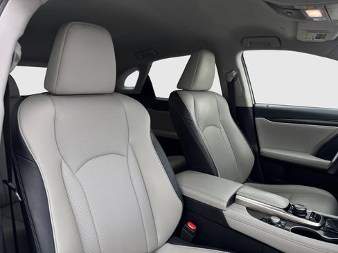 Used 2019 Lexus RX 350 FWD w/ Accessory Package image 41